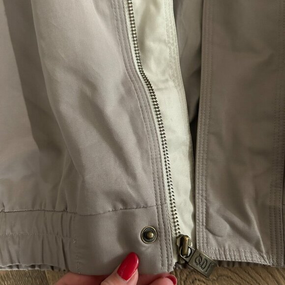 waterproof jacket - Picture 5 of 5